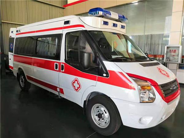 泾川县福特V362救护车